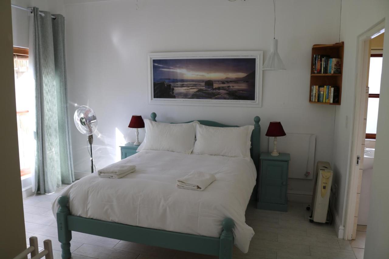 Goose Green Lodge Noordhoek Exterior foto